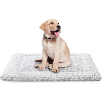 Washable Dog Bed Crate Pad for Medium Large Size Dog Soft Fluffy Kennel Pad Crate Mat for Dog Cage Anti-Slip Comfy Pet Bed,35" x 22",Gray