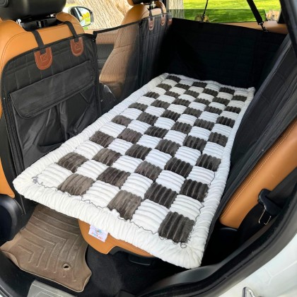 Plaid Dog Bed, Plaid Couch Cover, Non-slip Bottom, Pet Bed Mat, Custom Fit for Backseat Extenders, and Seat Covers, Dog Travel Bed, Anti-slip Pet Blanket