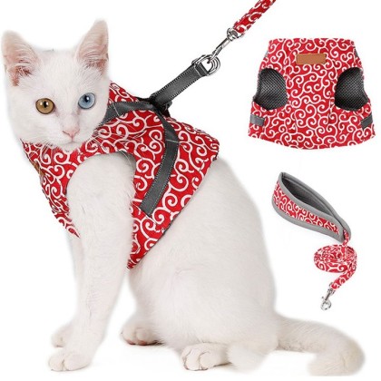 Cat Vest Harness And Leash Set To Outdoor Walking